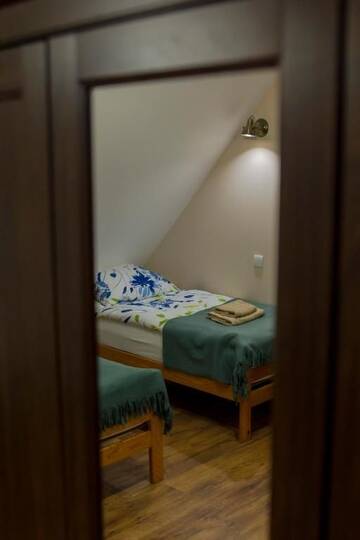 Фото номера Cемейный номер с собственной ванной комнатой Отели типа «постель и завтрак» Bacówka na Zadzielu г. Laskowa 11